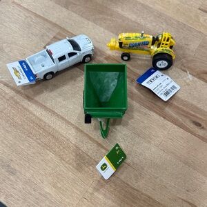 ERTL Truck, Tractor, and Trailer Lot